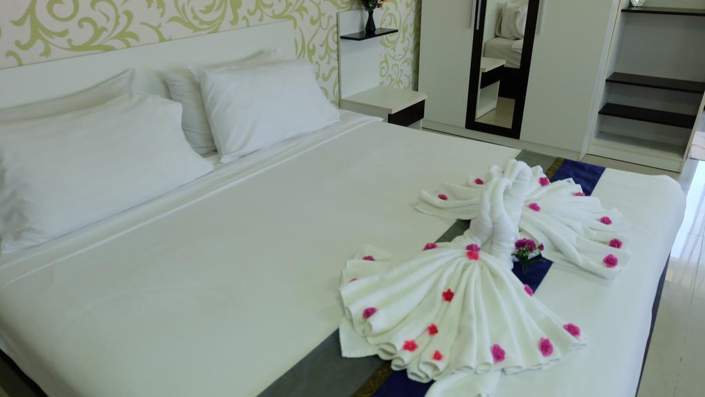 Sp Residence Bangkok Bagian luar foto