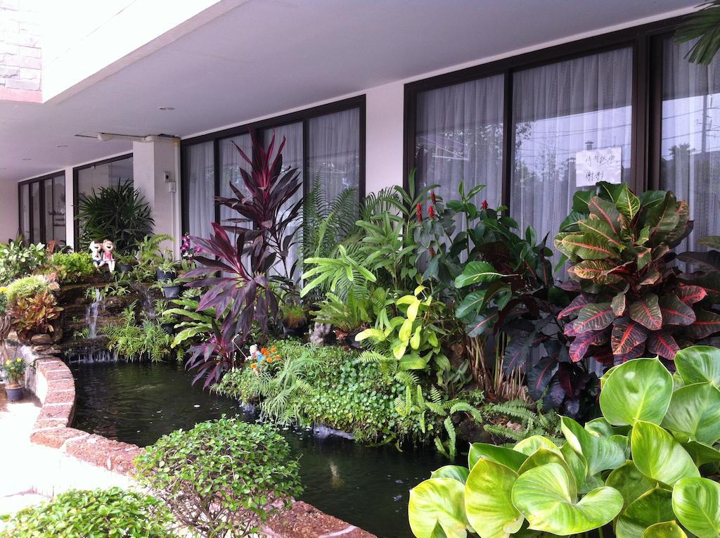 Sp Residence Bangkok Bagian luar foto